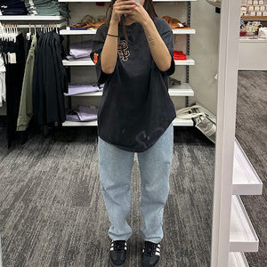 Meet your Posher, Km